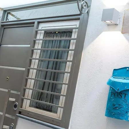 Na' Poesia Santa Chiara Ztl Apartmán