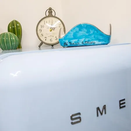 Na' Poesia Santa Chiara Ztl *