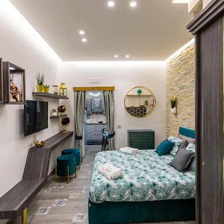 Apartmán Na' Poesia Santa Chiara Ztl *